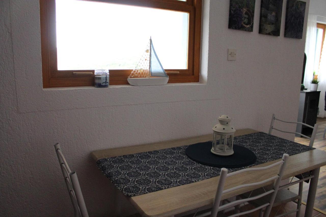 Apartment Lilly Nerezine Dış mekan fotoğraf